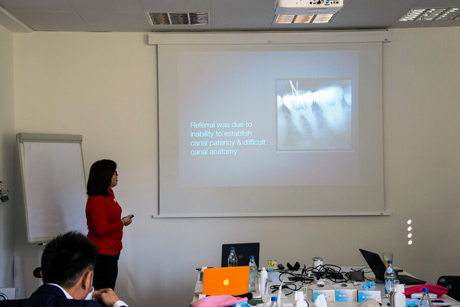 Fig. 6:  Dr Margaret Tiu  presented a mandibular first molar case with four canals. She used a combination of HyFlex  CM and HyFlex EDM to properly shape the canals.