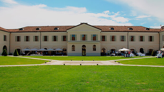 Bone, Biomaterials & Beyond