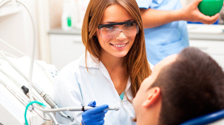 Giovani medici sottopagati. La Fnomceo: “Siamo con voi”