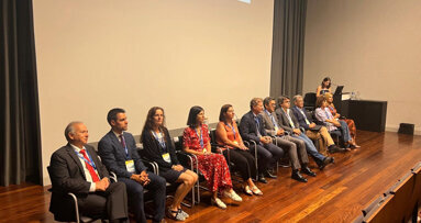 1.º Fórum Universitário de Ensino em Medicina Dentária