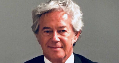 Intervista al dott. Almini sull'attuale sistema di formazione continua obbligatoria per odontoiatri