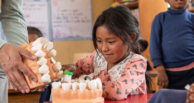 Tandheelkundig hulp van Ivoclar Joy nu ook op de Filipijnen