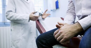 Inflamação da próstata: tratamento periodontal pode reduzir sintomas