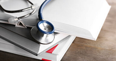 Libri scolastici: negli studi professionali la spesa si dimezza