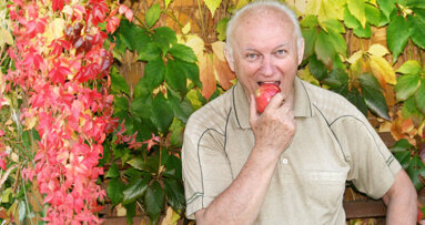 En Haute-Normandie, Un buccobus propose des consultations dans des maisons de retraite