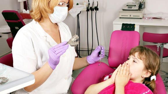 Os pais podem ser os responsáveis pela ansiedade em odontologia infantil