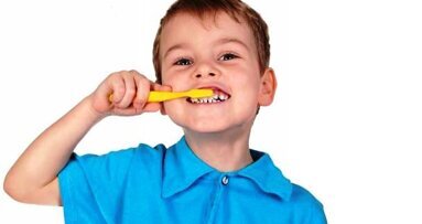 Spożycie fluorku przez dzieci wpływa na stan szkliwa