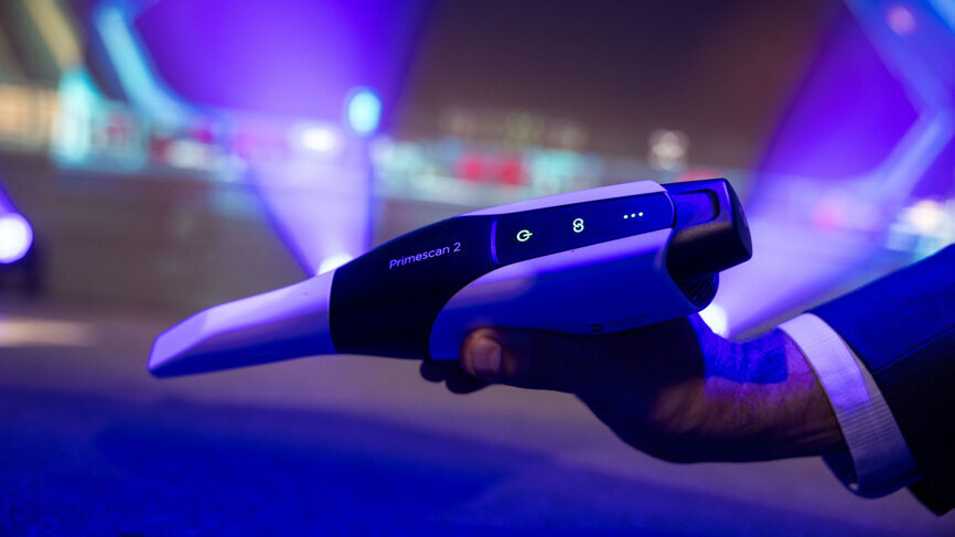 Primescan 2 est le tout premier scanner intra-oral basé sur le cloud. (Photo : Dentsply Sirona)