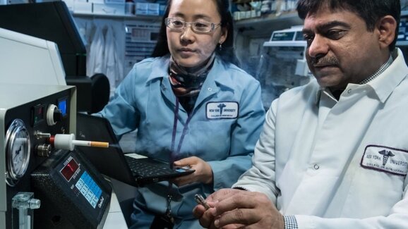 Estudio investigará el efecto de los cigarrillos electrónicos en la salud oral