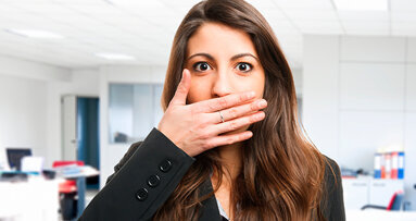 Un italiano su quattro con alitosi, in 6 casi su 10 è colpa di problemi a denti e gengive