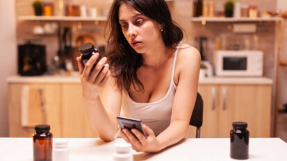 La consultazione di Internet non dovrebbe in alcun modo sostituire la visita dal dentista