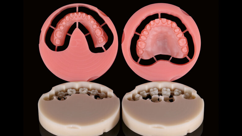 Celkové náhrady kompletně zhotovené metodou CAD/CAM