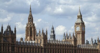 UK government unveils plan to combat festering dental crisis