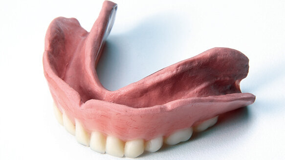 Novus: A new resilient denture liner