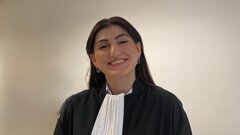 Meer dan tandarts: Ayça Siner – jurist