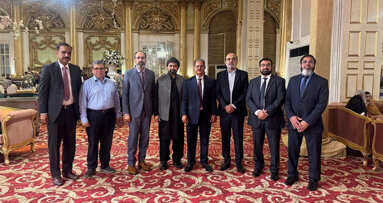 PDA Lahore celebrates unity at Dr. Saroosh Ali’s wedding: A memorable gathering of dental leaders