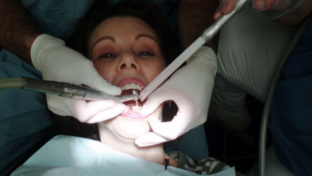 Appuntamenti mancati e ansia dentale sono collegati a bassi livelli di cultura