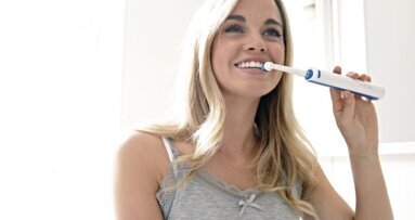 Cochrane Collaboration o technologii oscylacyjno-rotacyjnej szczoteczek elektrycznych