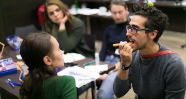 Interview: “For most people, toothbrushing is an unconscious action. iTOP changes this.”