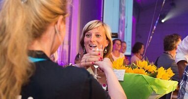 Wie wordt de beste tandartsassistent van 2016?