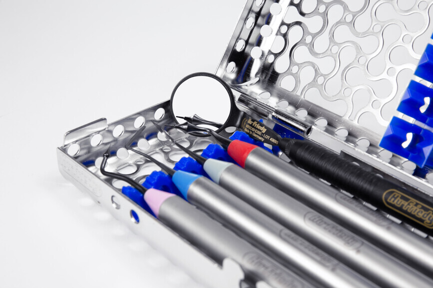 FEDERICO FERRARIS ADHESTHETICS THECA KIT