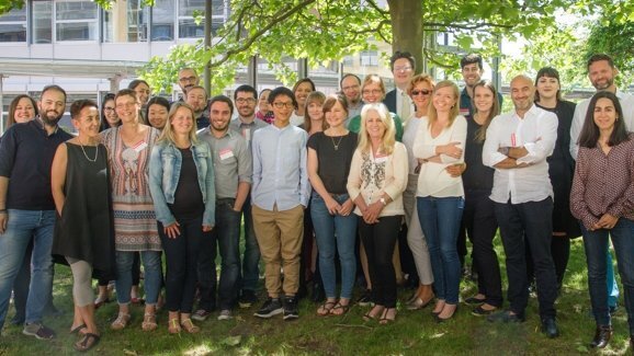 Renforcer la puissance éditoriale : DTI tient la première réunion des éditeurs