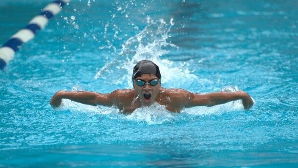 Havuz Suyu Diş Sağlığı için Risk Oluşturabilir