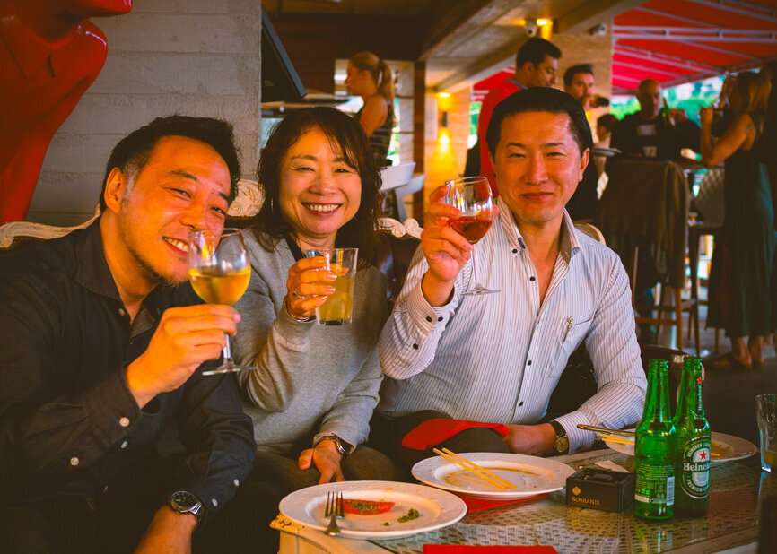 The team of Dental Tribune Japan. (Photograph: Tom Carvalho, DTI)