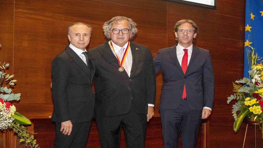 João Pimenta distinguido com medalha de mérito em Barcelos