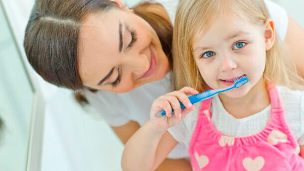 Riscontrata una corrispondenza tra il livello d’istruzione delle baby sitter e la carie nei bambini