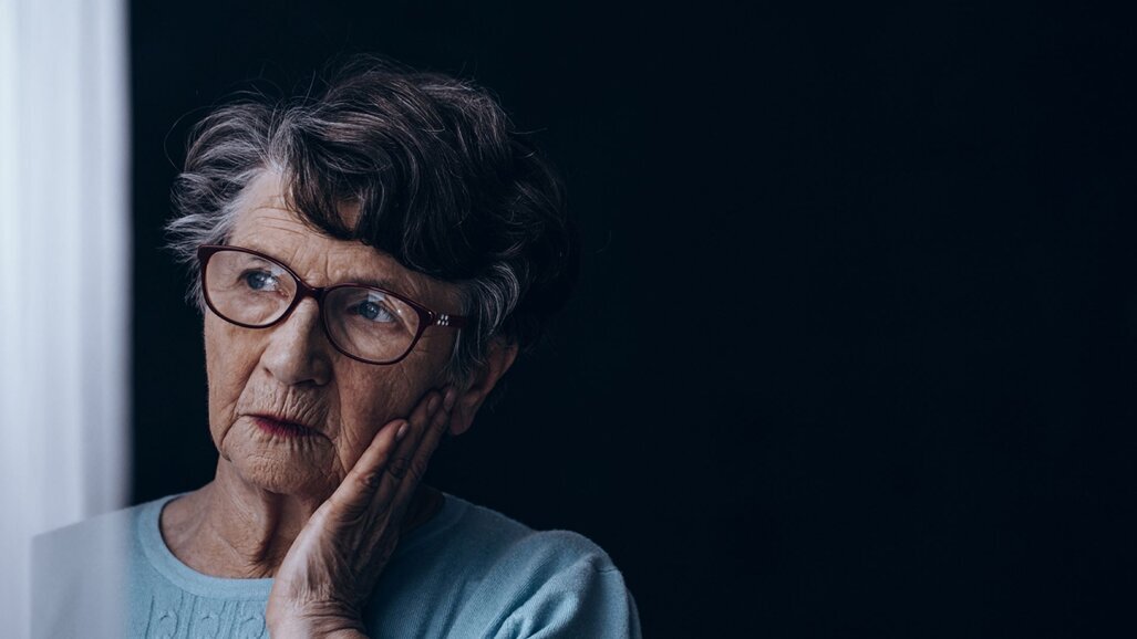 Saúde periodontal precária associada ao declínio cognitivo e demência