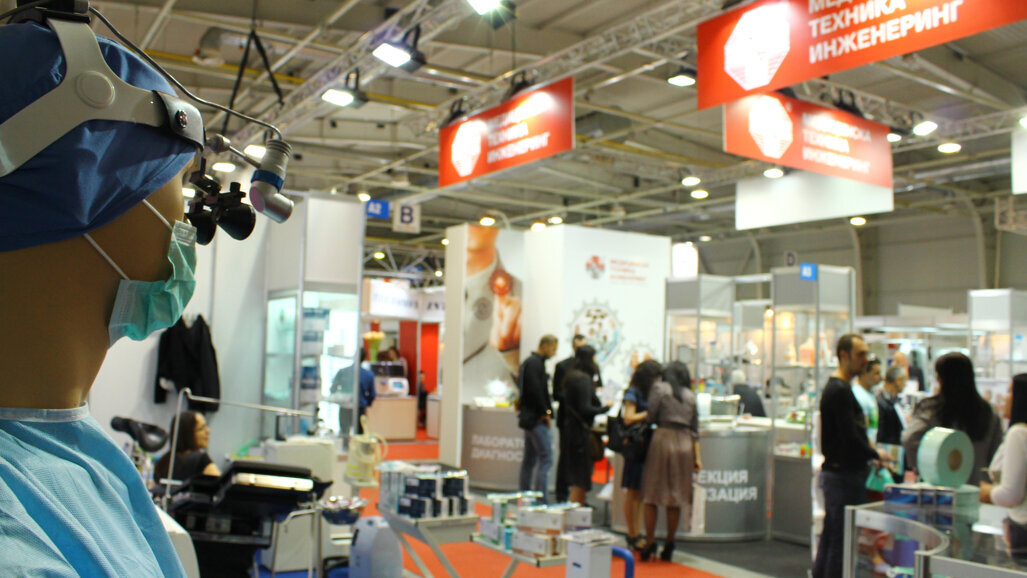 7 ваучера по 2000 лева очакват медиците на „Булмедика/Булдентал“