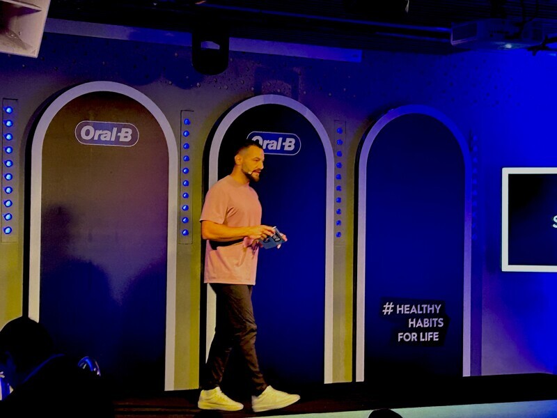 Erik Jäger shared insights from his own journey towards a healthier lifestyle and offered advice on how to stay motivated. (Image: Dental Tribune International)