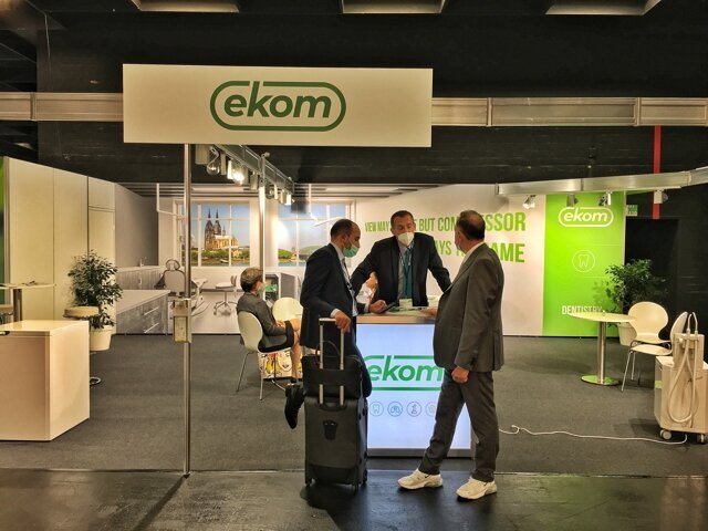 Zástupce ze Slovenska - výrobce kompresorů ekom.