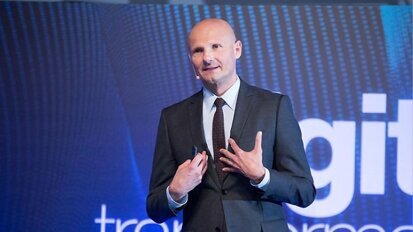 “A impressão 3D está no coração do processo de fabrico do sistema Invisalign”