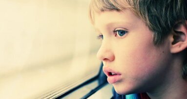 Novos resultados de estudo sugerem ligação entre o BPA e o autismo