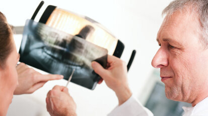 Altersgrenze für Vertragszahnärzte bleibt ein Unsinn