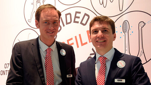 EMS fa sorridere dentisti e pazienti: Intervista con Paolo Zanetti, general manager, e Etienne Lebreton, responsabile marketing