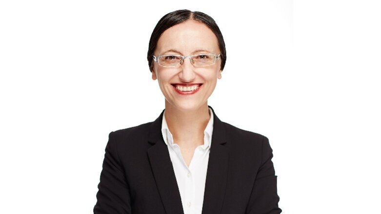 Tek Tip Gülüşler Yaratmaya Karşıyım