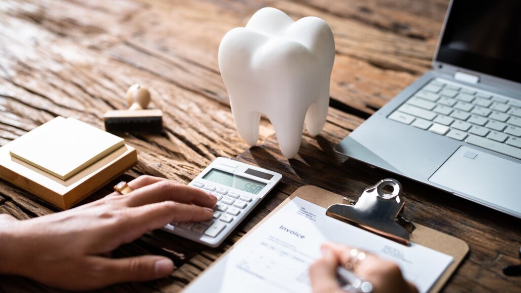 Bridging the gap: Business education for the modern dentist