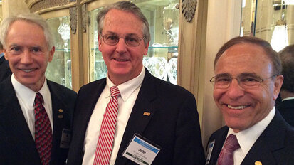 Dr. Lee Graber receives first ISO Merit Award Dr. Lee Graber receives first ISO Merit Award