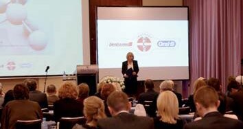 Premiera pasty antybakteryjnej Expert Gums Protection