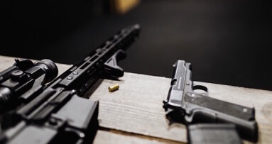 Silah Deposu Gibi Diş Muayenehanesi