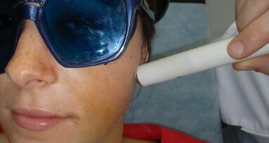 Zastosowanie niskoenergetycznego promieniowania laserowego w terapii bólu pozabiegowego