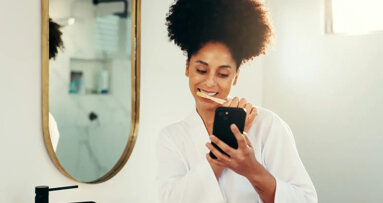 Мобилно приложение за дентален скрининг у дома има както предимства, така и недостатъци