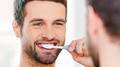 Oltre 20 milioni di italiani soffrono per le gengive: prime linee guida e Decalogo promossi da SIDP, EFP, AAP, APSP