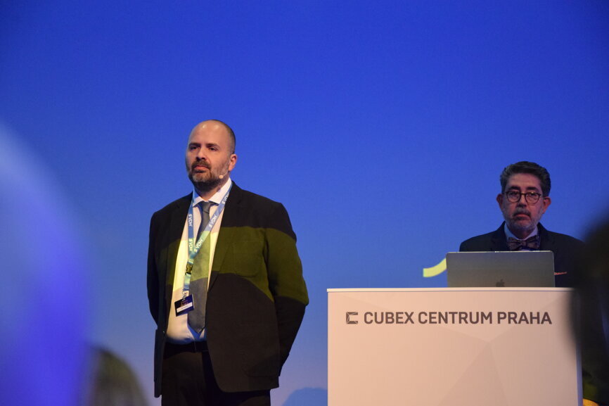 Dr Hugo Dias impressed ROOTS SUMMIT attendees with a presentation titled “Management of pulp canal obliteration: Guided approach and tips to achieve mechanical and biological goals of endodontic treatment” and shared a variety of new approaches to performing root canal access.