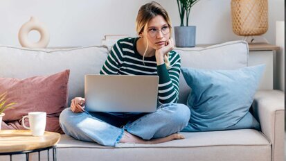 Ein Drittel der Schweizer tendiert in 2025 die Krankenkasse zu wechseln