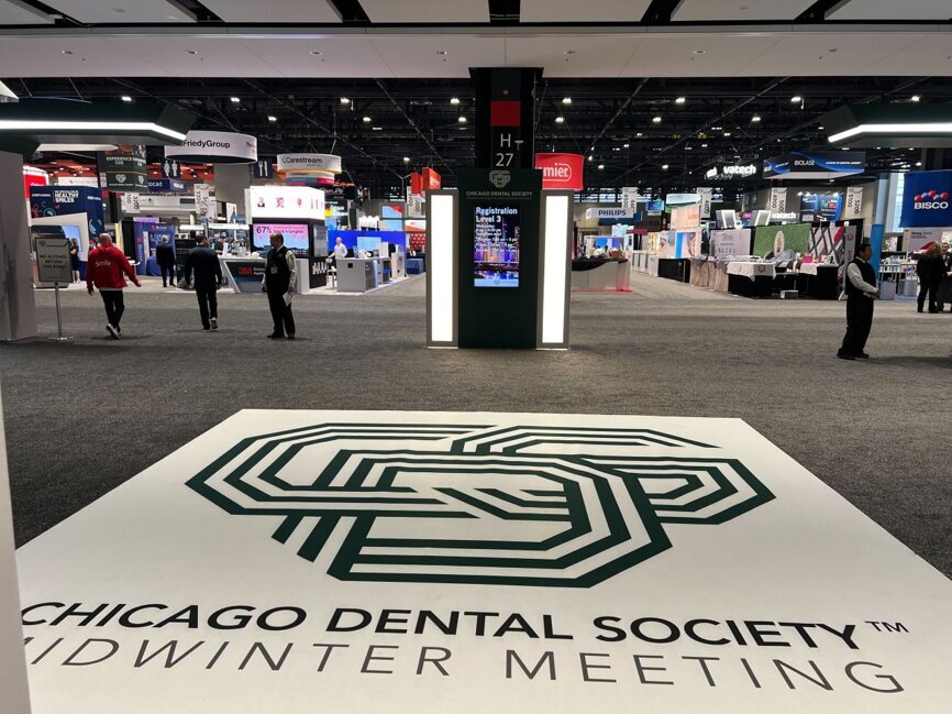 The exhibition hall hosts over 400 exhibitors.