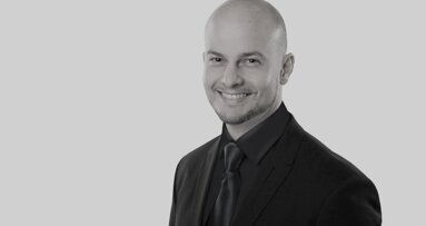 Dental community mourns Dr Frank Zastrow
